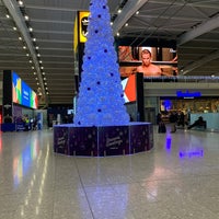 Photo taken at Terminal 5 Railway Station (HWV) by TJ O. on 11/27/2019