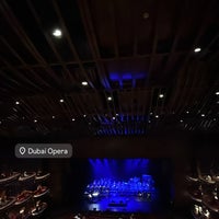Foto tirada no(a) Dubai Opera por TA em 5/5/2024