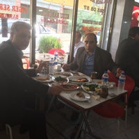 Photo taken at Kaburgacı Ocakbaşı Mustafa by Erkan A. on 11/10/2016
