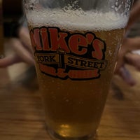 4/5/2022 tarihinde Marc F.ziyaretçi tarafından Mike&amp;#39;s York Street Bar And Grill'de çekilen fotoğraf