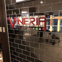 รูปภาพถ่ายที่ Vineria.IT Cucina + Bar โดย David C. เมื่อ 8/19/2018