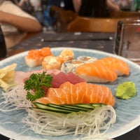 Photo taken at Nahoe Sushi by Aseel on 8/14/2023