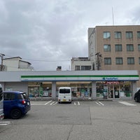 ファミリーマート 金沢彦三店 Convenience Store In 金沢市