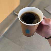 Photo taken at Blue Bottle Coffee by Fahad on 3/27/2024