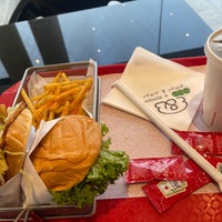 Photo taken at Burger &amp;amp; Burger by Rayan .. on 5/28/2022