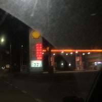 Photo taken at Shell by kⅇtcot𓃠 on 1/1/2020
