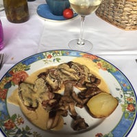 Photo taken at Restaurante Las Botas by Kathya D. on 10/20/2017