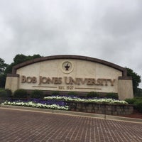Foto diambil di Bob Jones University oleh danny d. pada 5/1/2017