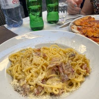 Photo taken at Voglia di Pizza by Em M. on 9/18/2022