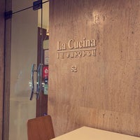 Photo taken at La Cucina by 3aloh 🇦🇪 on 10/25/2022