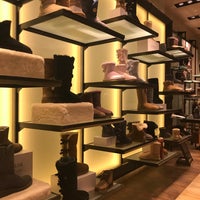ugg store yorkdale