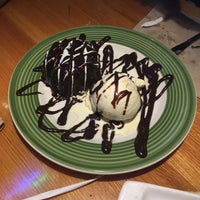 Photo taken at Applebee&amp;#39;s Grill + Bar by Mw&amp;#39; noom on 7/4/2017
