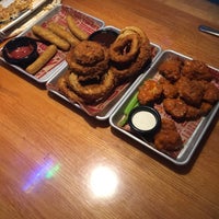 Photo taken at Applebee&amp;#39;s Grill + Bar by Mw&amp;#39; noom on 7/4/2017