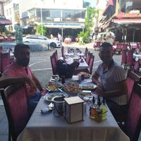 Photo taken at Hoş Seda Balık Restaurant by Murat A. on 6/18/2020