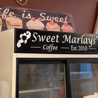 Снимок сделан в Sweet Marlays&amp;#39; Coffee пользователем Jay J. 11/13/2021