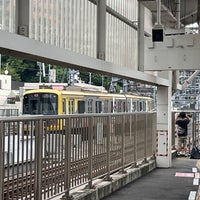 Photo taken at Toyoko Line Naka-meguro Station (TY03) by The Hermit Stone on 6/11/2023