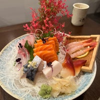 11/27/2021 tarihinde Tran T.ziyaretçi tarafından Yoi Sushi Japanese 良日本料理'de çekilen fotoğraf