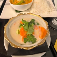 Photo taken at Noi Thai Restaurant by Julio O. on 4/22/2022