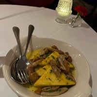 Photo taken at Gene &amp;amp; Georgetti by J on 9/17/2022