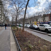 Photo taken at Avenue Daumesnil by GARYSTAR77 🚅🇫🇷 on 3/19/2021