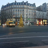 Photo taken at Place Victor et Hélène Basch by GARYSTAR77 🚅🇫🇷 on 12/27/2021