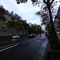 Photo taken at Boulevard Saint-Michel by GARYSTAR77 🚅🇫🇷 on 10/13/2022