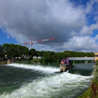 Photo taken at Barrage de Joinville-Le-Pont by GARYSTAR77 🚅🇫🇷 on 5/23/2021
