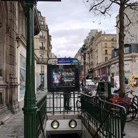 Photo taken at Métro Hôtel de Ville [1,11] by GARYSTAR77 🚅🇫🇷 on 12/14/2020
