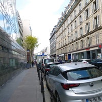 Photo taken at Rue Louis Blanc by GARYSTAR77 🚅🇫🇷 on 4/27/2022