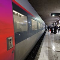 Photo taken at Gare SNCF de Massy TGV by GARYSTAR77 🚅🇫🇷 on 12/22/2022
