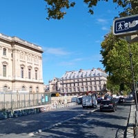 Photo taken at Quai François Mitterrand by GARYSTAR77 🚅🇫🇷 on 9/8/2020