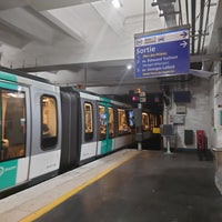 Photo taken at Métro Porte de Saint-Cloud [9] by GARYSTAR77 🚅🇫🇷 on 9/16/2022