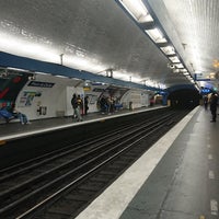 Photo taken at Métro Place de Clichy [2,13] by GARYSTAR77 🚅🇫🇷 on 1/22/2023