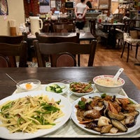 Photo taken at 香港屋台料理店 by n f. on 7/30/2022