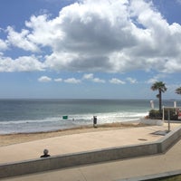 Foto diambil di Praia de Carcavelos oleh Diogo C. pada 5/29/2013
