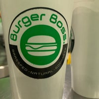 Photo prise au Burger Boss par T.j. J. le12/21/2020