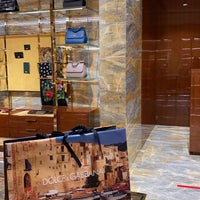 dolce and gabbana jeddah