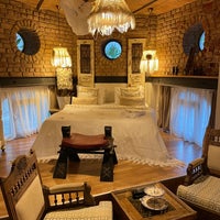 Foto scattata a The White Swan Suites Beyoglu da DHAFER. il 10/21/2022