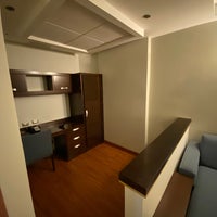 Foto diambil di Marriott Executive Apartments Panama City oleh Ден Н. pada 1/19/2021