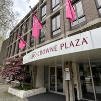 Photo taken at Crowne Plaza Maastricht by Xavier P. on 4/14/2024