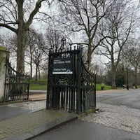 Photo taken at Battersea Park by 𝐅𝐀𝐇𝐀𝐃 on 2/11/2024