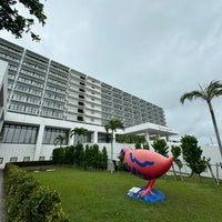 Photo taken at Southern Beach Hotel &amp;amp; Resort Okinawa by syü ☆. on 4/14/2024