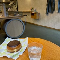Foto tomada en Shortstop Coffee &amp;amp; Donuts  por F💎 el 7/19/2022