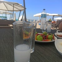 Photo taken at Rüya Beach Cafe by tolga on 6/11/2021