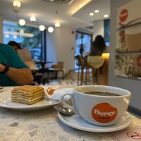 Foto tirada no(a) Beano&amp;#39;s Cafe por S em 9/24/2023