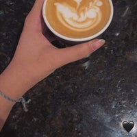 Foto scattata a Density Coffee Roasters da شـيـمـاء il 3/14/2021