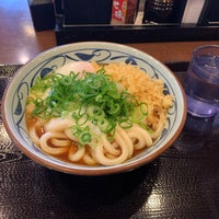 Photo taken at 丸亀製麺 松山店 by Taiki on 12/31/2019
