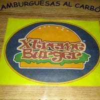 1/27/2013에 Edgar E.님이 Xtreme Burger에서 찍은 사진
