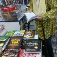 Pustaka Rakyat M Sdn Bhd Bookstore In Ampang