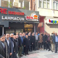 Foto diambil di Çevre İskender Kebapçısı oleh M S. pada 8/14/2022